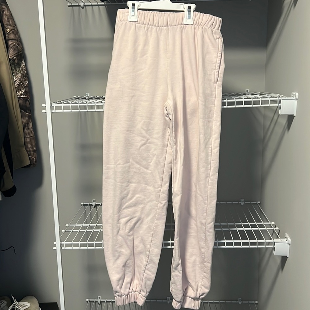 NWOT * Brandy Melville Pink Sweatpants One Size